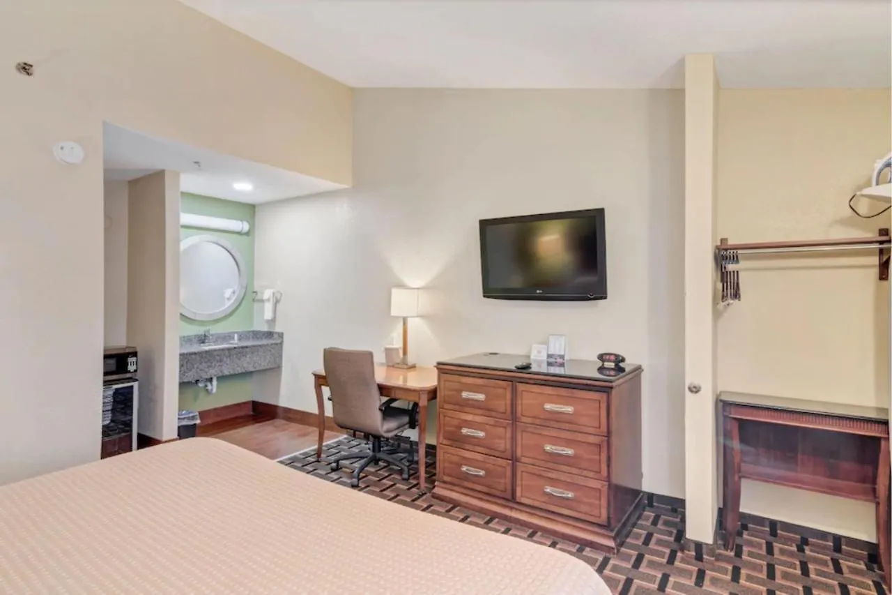 **  Savannah Garden Hotel Stati Uniti